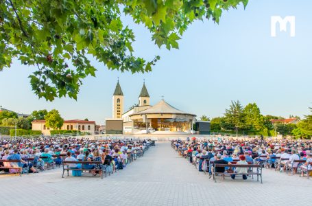 МЕДЖУГОРЬЕ: Изменение расписания вечерней молитвенной программы