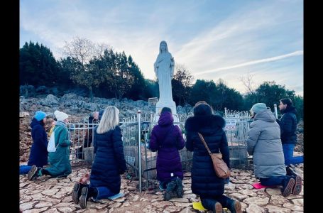 Молитва Радостных Тайн Розария в первую субботу месяца,  6.12.2025