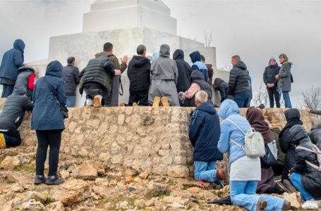 В смирении молитесь о мире (Терезия Гажиова)